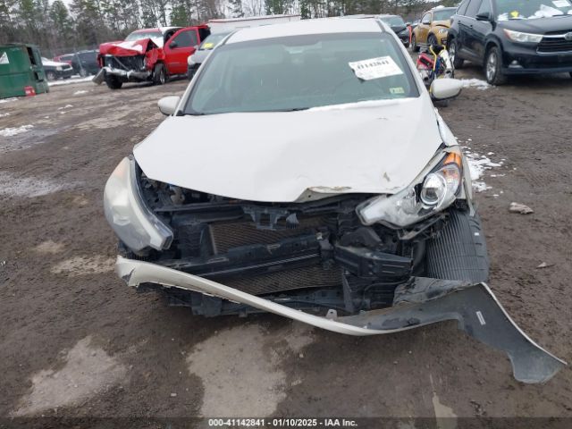 KNAFK4A68F5388196 KIA FORTE LX
