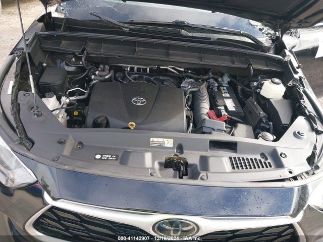 Toyota Highlander Xle 2020 5TDGZRAH3LS503715 Image 10