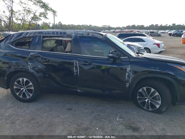 Toyota Highlander Xle 2020 5TDGZRAH3LS503715 Image 12