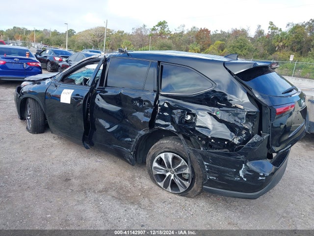 Toyota Highlander Xle 2020 5TDGZRAH3LS503715 Image 3