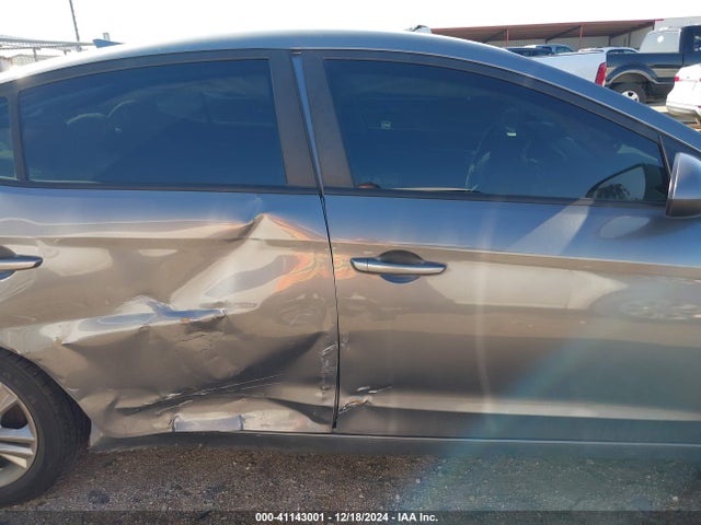 Hyundai Elantra 2019 5NPD84LF1KH435116 Image 26