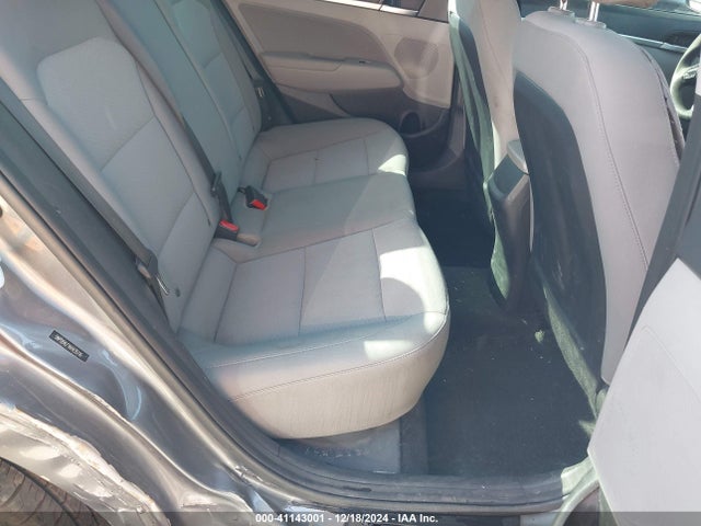 Hyundai Elantra 2019 5NPD84LF1KH435116 Image 21