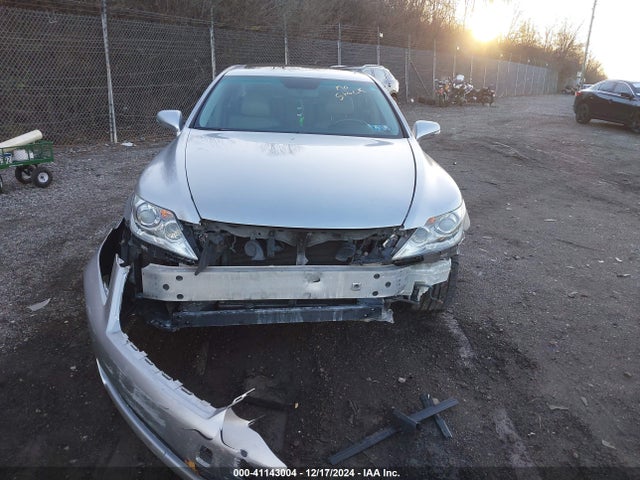 2011 Lexus Ls 460 მანქანა იყიდება აუქციონზე, vin: JTHBL5EF9B5104064, აუქციონის ნომერი: 41143004