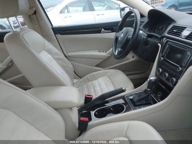 1VWCN7A34EC109029 Volkswagen Passat 2.0l Tdi Sel Premium