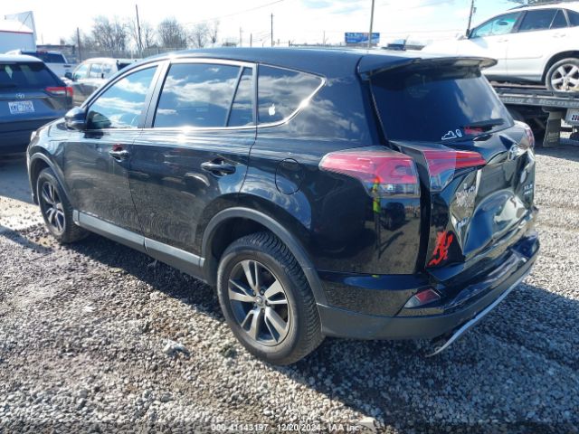 2T3RFREV9JW705732 Toyota Rav4 Xle