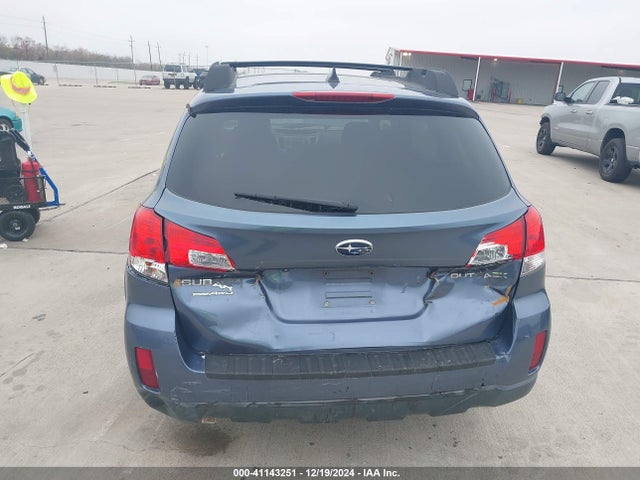 Subaru Outback 2.5i Premium 2014 4S4BRCDC7E3283437 Image 16