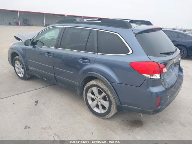 4S4BRCDC7E3283437 Subaru Outback 2.5i Premium