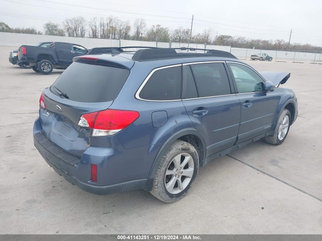 4S4BRCDC7E3283437 Subaru Outback 2.5i Premium