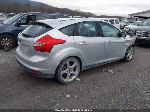 Ford Focus Titanium 2014 1FADP3N23EL179817 Image 4