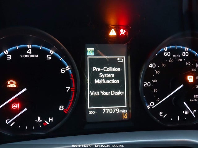 Toyota RAV4 LE 2017 JTMBFREV7HJ119797 Image 7