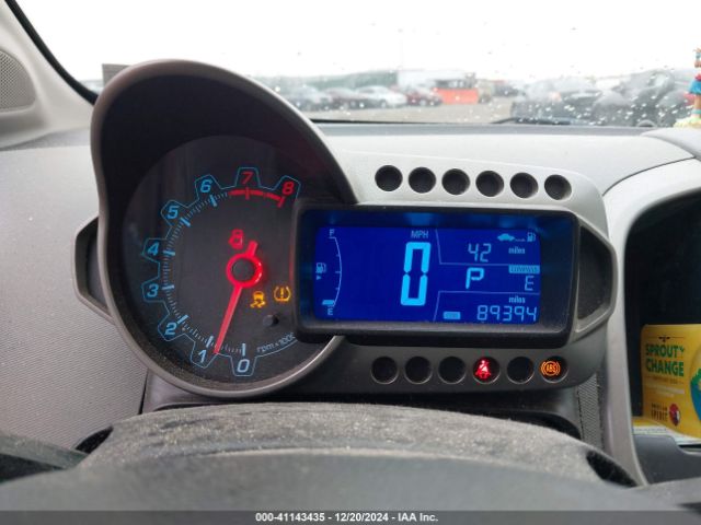 1G1JC6SG5E4213897 Chevrolet Sonic Lt Auto