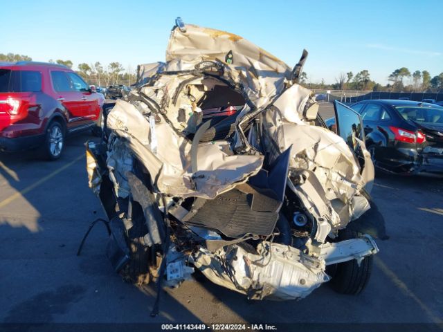 5J6RW1H94HL014115 Honda Cr-v Touring