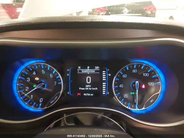 Chrysler Pacifica Touring L 2019 2C4RC1BG3KR527635 Image 7
