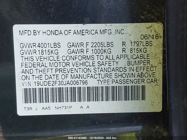 19UDE2F30JA006796 Acura Ilx Acurawatch Plus Package