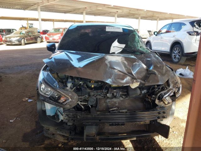 3N1CN8DV0LL913869 Nissan Versa S Xtronic Cvt