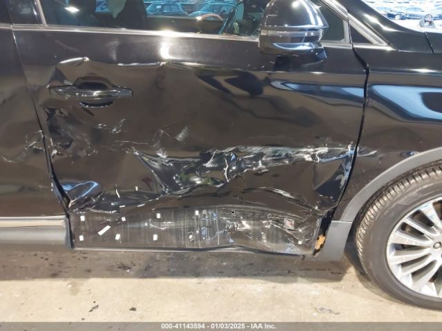 5LMCJ3C93HUL49642 Lincoln Mkc Reserve