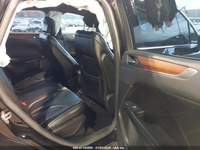 5LMCJ3C93HUL49642 Lincoln Mkc Reserve