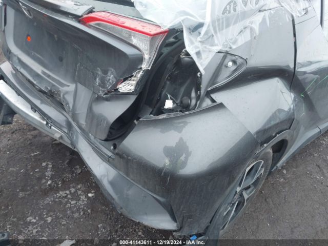 NMTKHMBX3MR123344 Toyota C-HR XLE