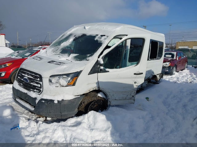 Ford Transit-250 2016 1FTYR2CV1GKA37195 Image 2