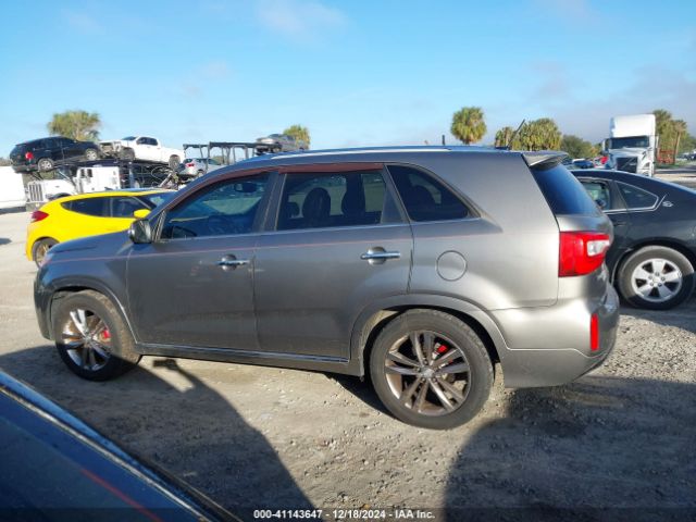 5XYKW4A77FG579100 KIA Sorento Limited V6