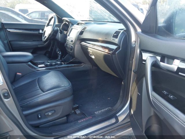 5XYKW4A77FG579100 KIA Sorento Limited V6