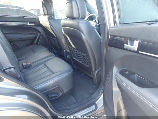 5XYKW4A77FG579100 KIA Sorento Limited V6