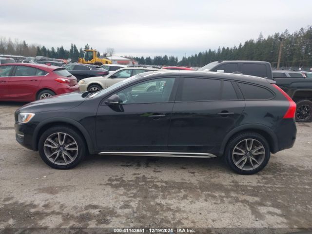 YV440MWKXJ2055592 Volvo V60 Cross Country T5