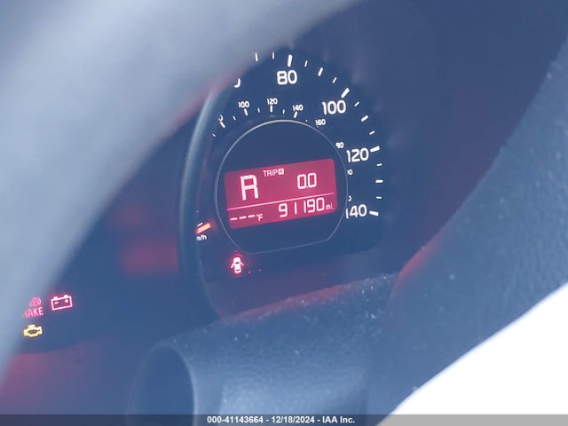 KIA SOUL + 2015 KNDJP3A54F7191272 Image 15