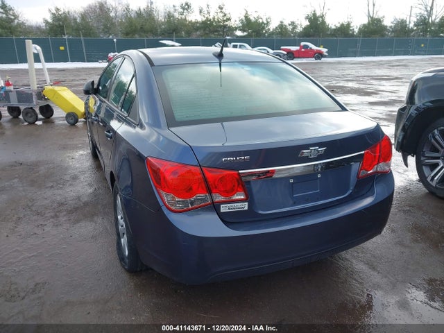 1G1PA5SH1E7189504 Chevrolet Cruze Ls Auto