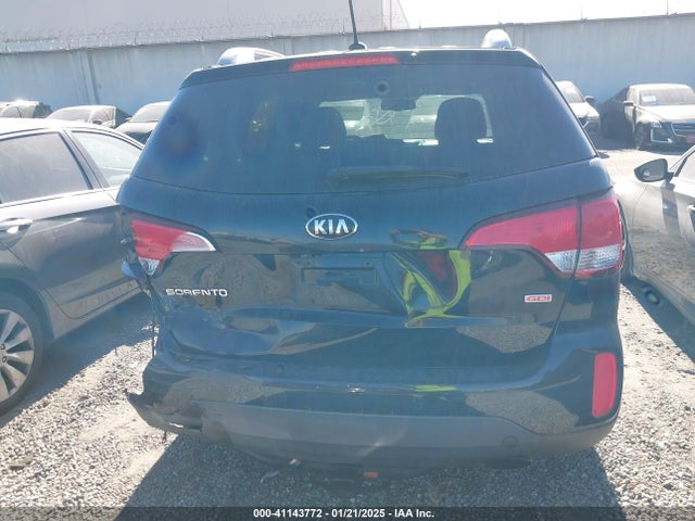 KIA SORENTO LX 2015 5XYKT4A68FG653639 Image 16