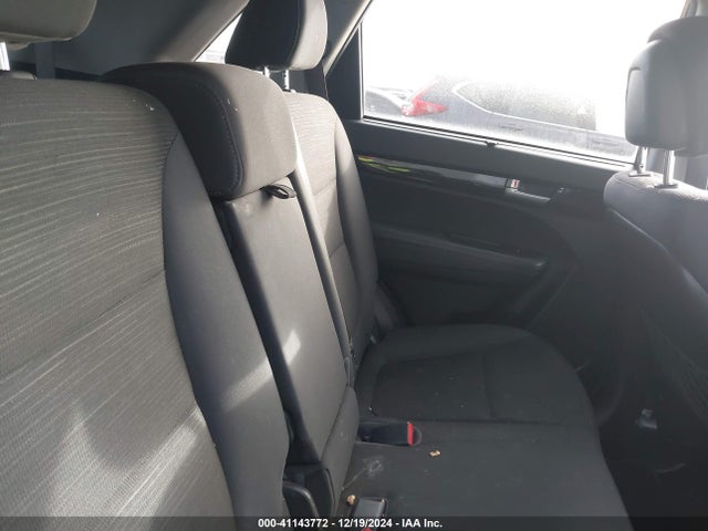 KIA SORENTO LX 2015 5XYKT4A68FG653639 Image 8
