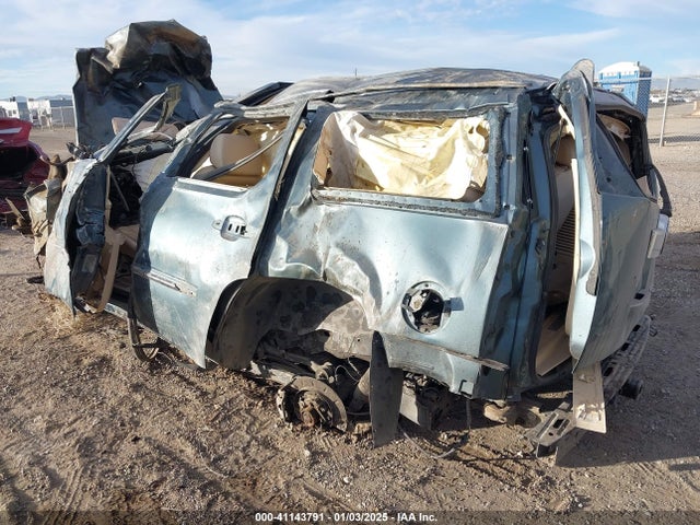 2008 CADILLAC ESCALADE 1GYEC63808R231824 Photo 2