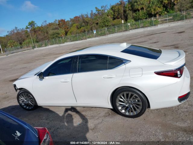 58AFA1C19PU032535 Lexus Es 300h Ultra Luxury
