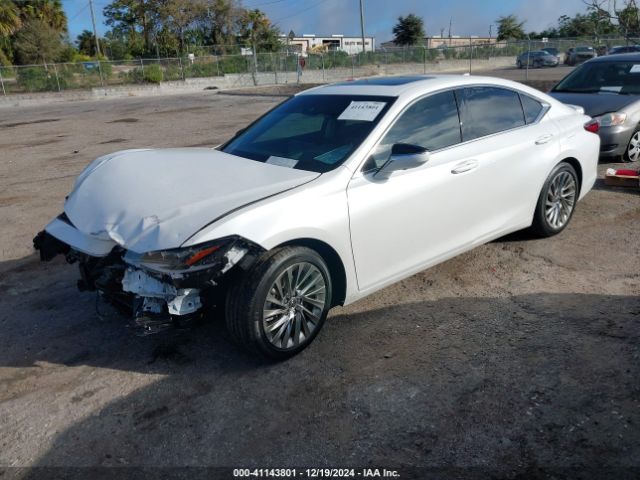 58AFA1C19PU032535 Lexus Es 300h Ultra Luxury