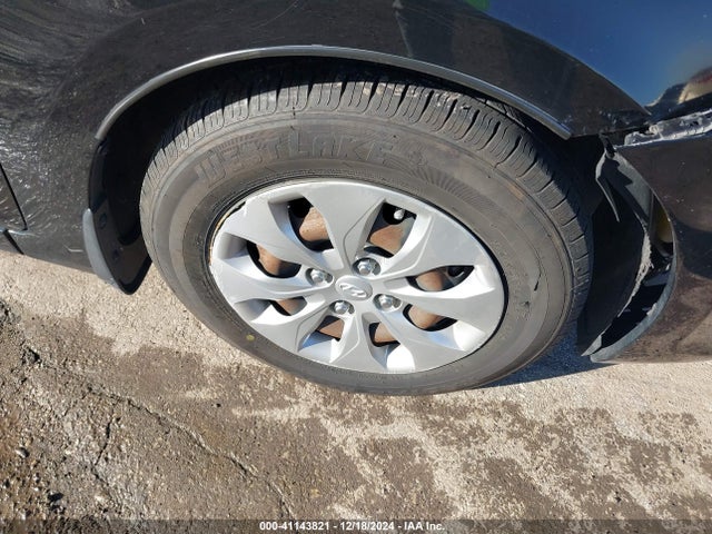 Hyundai ACCENT SE 2017 KMHCT4AE9HU275890 Image 12