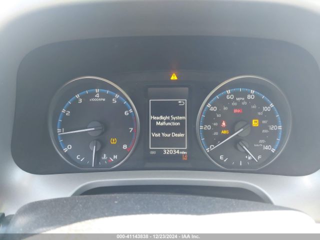 2T3WFREV3JW487726 Toyota Rav4 Adventure/xle
