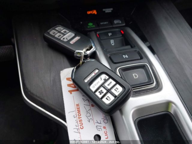 JHMZC5F37JC007572 Honda Clarity Plug-in Hybrid Touring