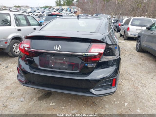 JHMZC5F37JC007572 Honda Clarity Plug-in Hybrid Touring