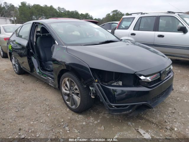 JHMZC5F37JC007572 Honda Clarity Plug-in Hybrid Touring