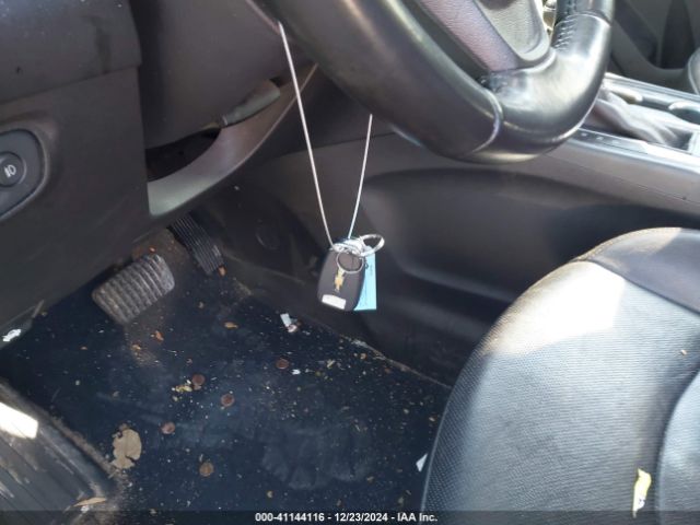3GNAXUEV6ML355640 Chevrolet Equinox Awd Lt
