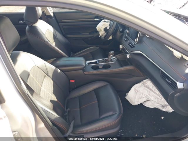 1N4BL4CV9KC258877 Nissan Altima 2.5 Sr