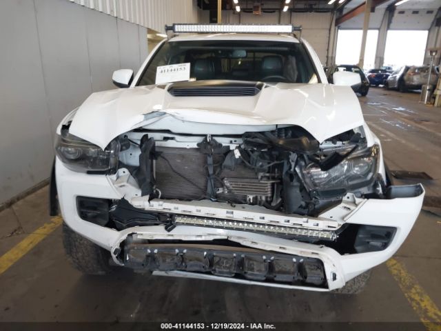 5TFCZ5AN0KX209923 Toyota Tacoma Trd Pro