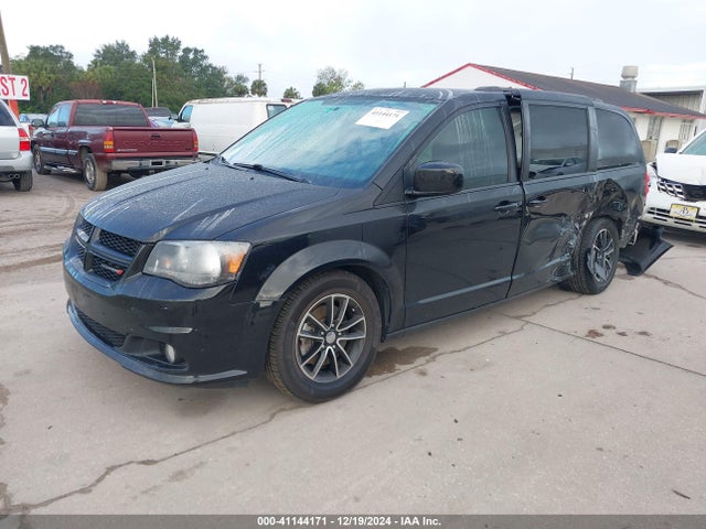 Dodge Grand Caravan Gt 2018 2C4RDGEG4JR202132 Image 2
