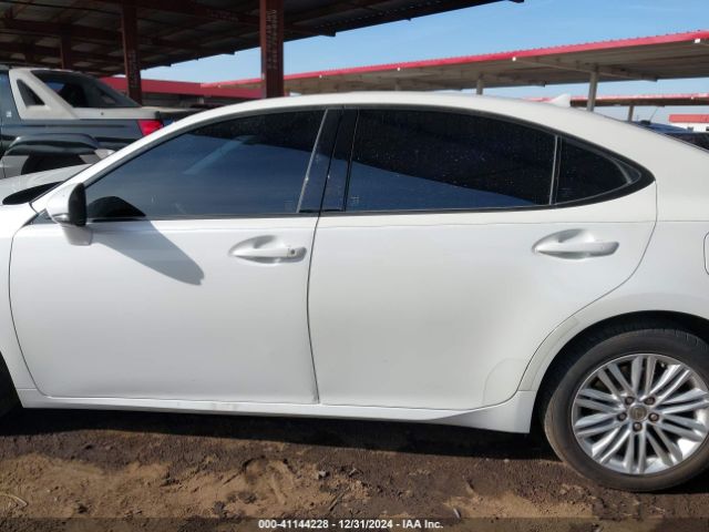 JTHBK1GG9E2142112 Lexus ES 350