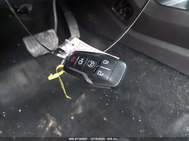 3FA6P0T96GR127819 Ford FUSION SE