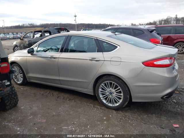 3FA6P0T96GR127819 Ford FUSION SE