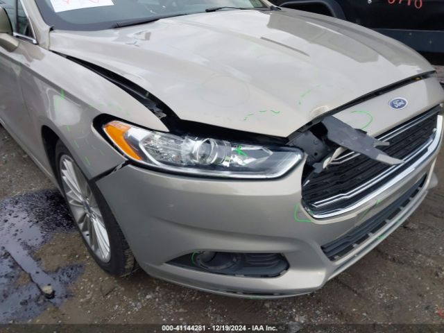 3FA6P0T96GR127819 Ford FUSION SE