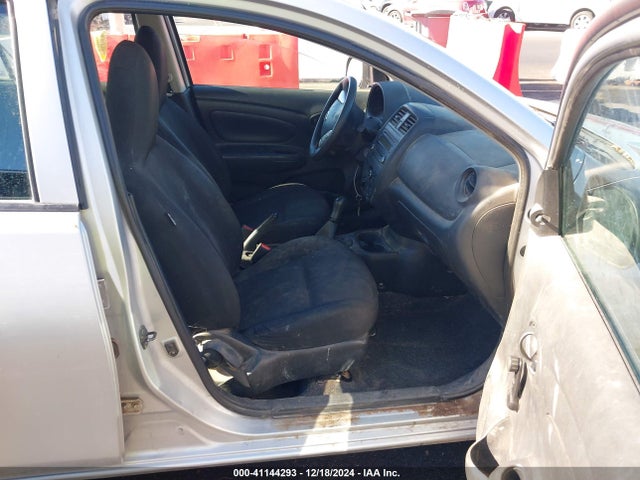 Nissan Versa 1.6 S 2015 3N1CN7AP4FL886910 Image 5