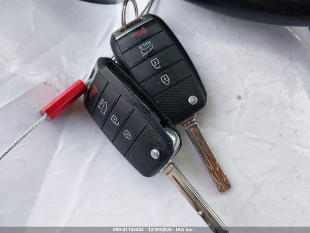 KIA Sorento Lx V6 2015 5XYKT4A72FG643617 Image 11