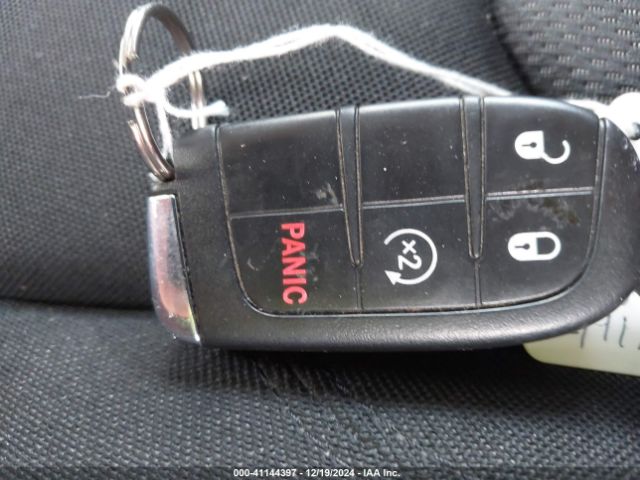 ZACCJABT3GPD97392 Jeep Renegade Latitude